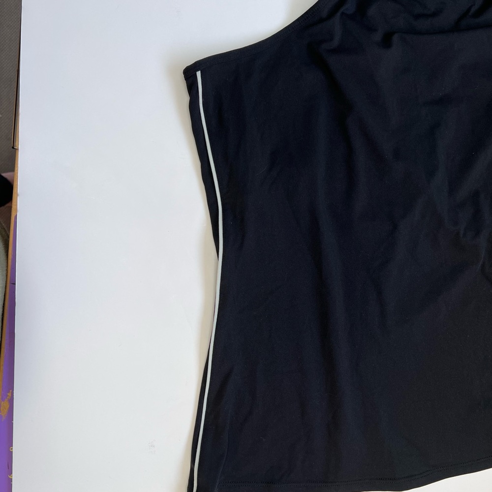 Fabletics Tank Top - Picture 4 of 13